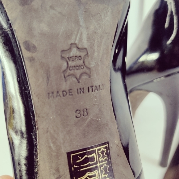 Kurt Geiger Black Patent Leather Stiletto Pumps 4" Heels Round Toe Sz 38 - Picture 8 of 15